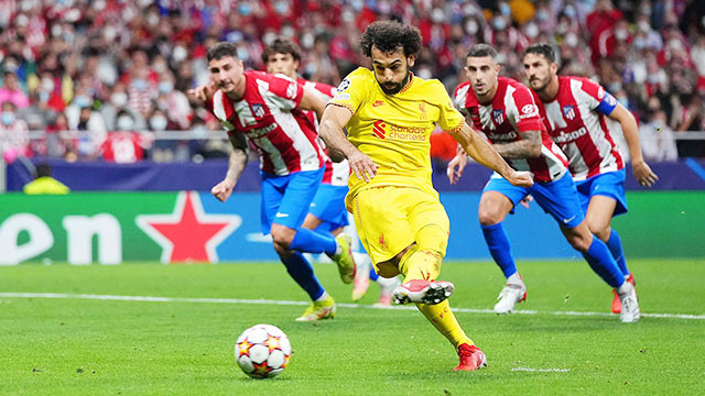 Salah (áo vàng) sẽ lại làm khổ hàng thủ Atletico Madrid?