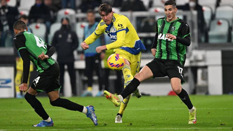 Gánh nặng ghi bàn cho Juve trước đối thủ khó chịu Sassuolo dồn cả vào tiền đạo Dusan Vlahovic (giữa)