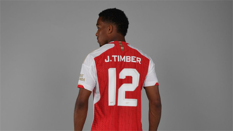 Tân binh Timber mặc áo số mấy tại Arsenal?